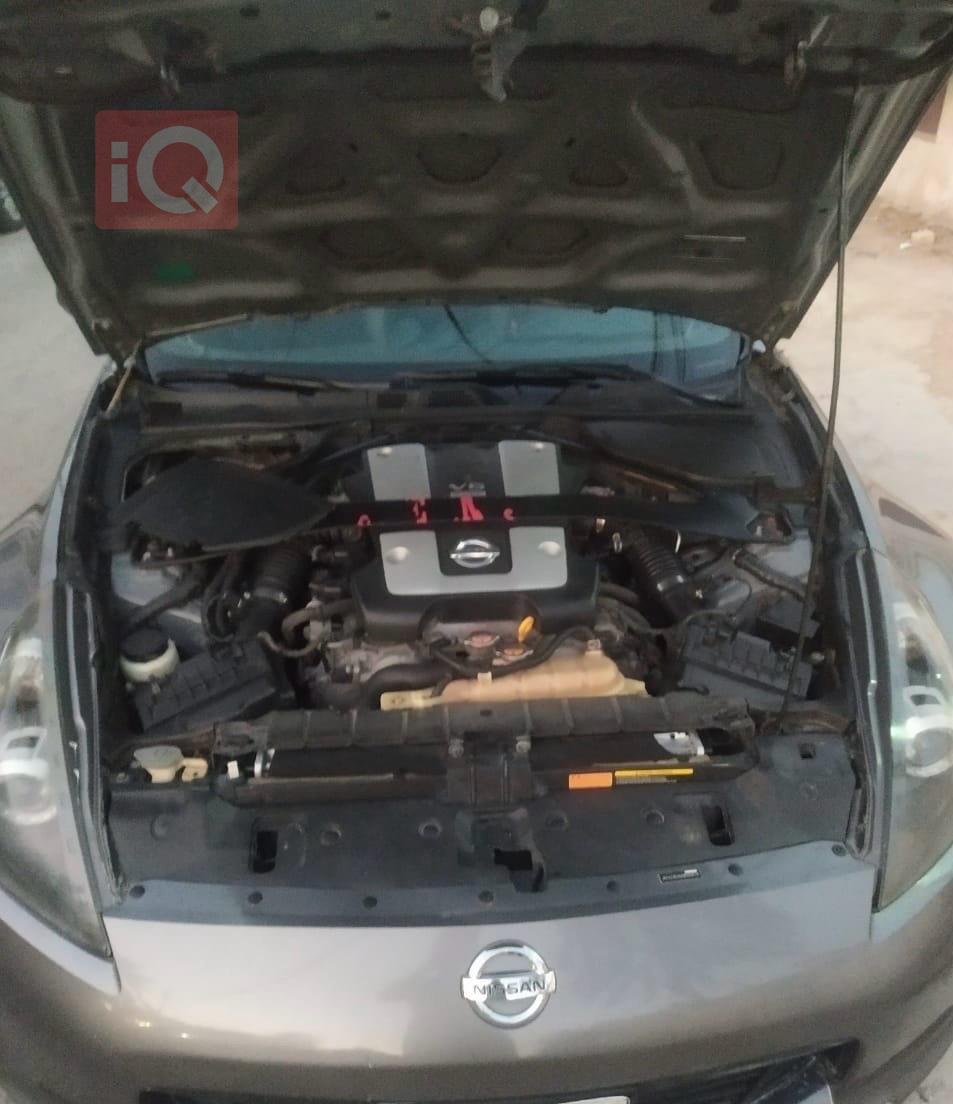 نيسان 370Z